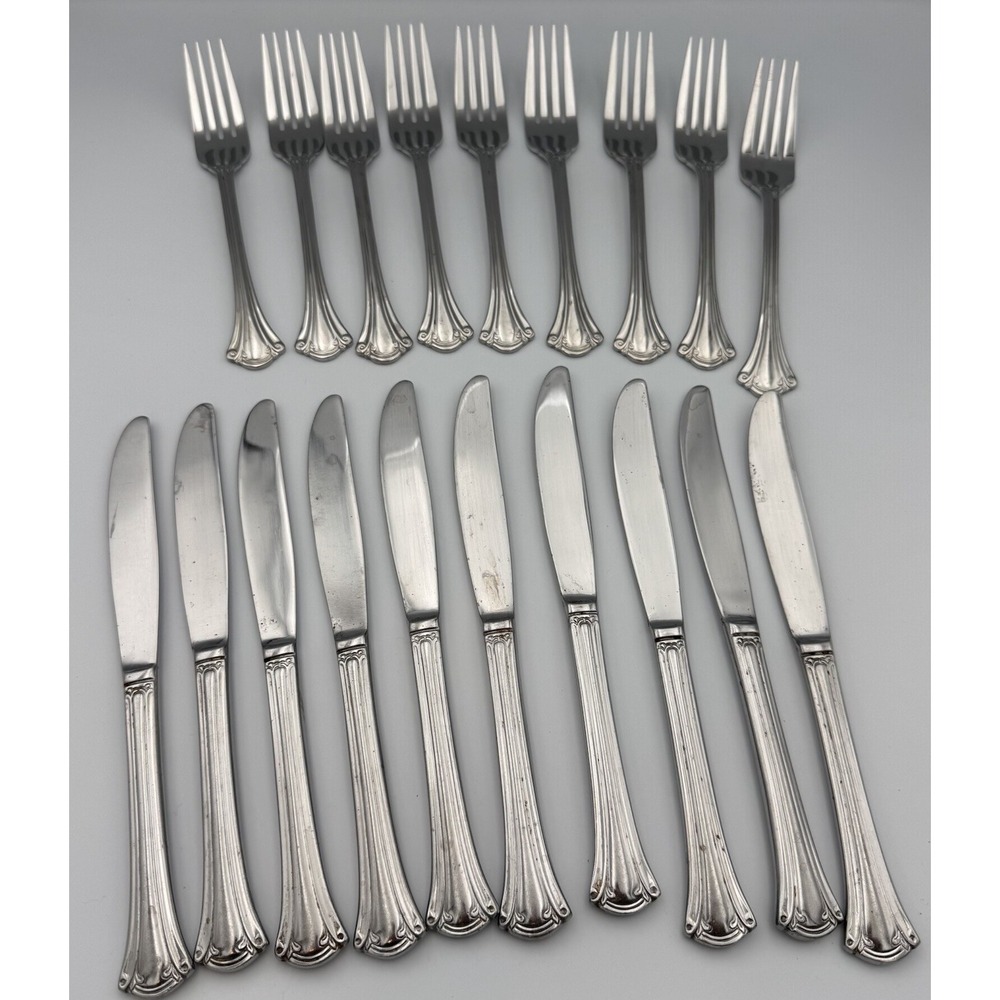 19 Piece Wallace RESPLENDENCE 18/10 Stainless Flatware Fork Knife
